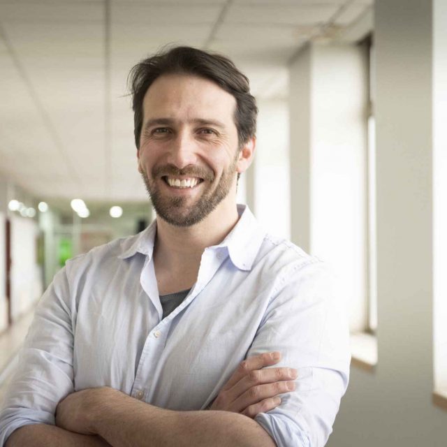 Dr. Victor Sierpe